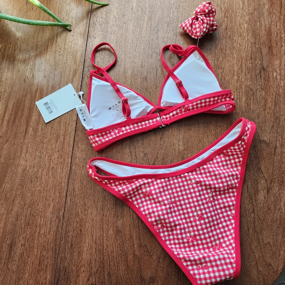 NWT WILO THE LABEL Red Gingham Cherry Bikini Swimsuit Top Bottom and Scrunchie - Picture 5 of 14